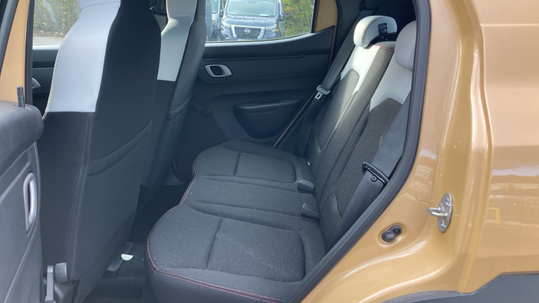 Dacia Spring 27kWh Expression 65 48kW 5dr Auto Electric Hatchback